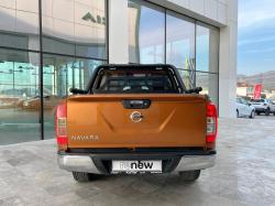 Nissan Navara Çift Kabin Pick-Up 2.3 dCi 160 4x2 Tekna